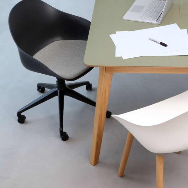 ig_prd_ovw_ruby_chair_01.jpg.rendition.1152.1152