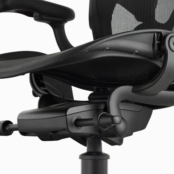 it_prd_ovw_aeron_stool_02.jpg.rendition.1600.1600
