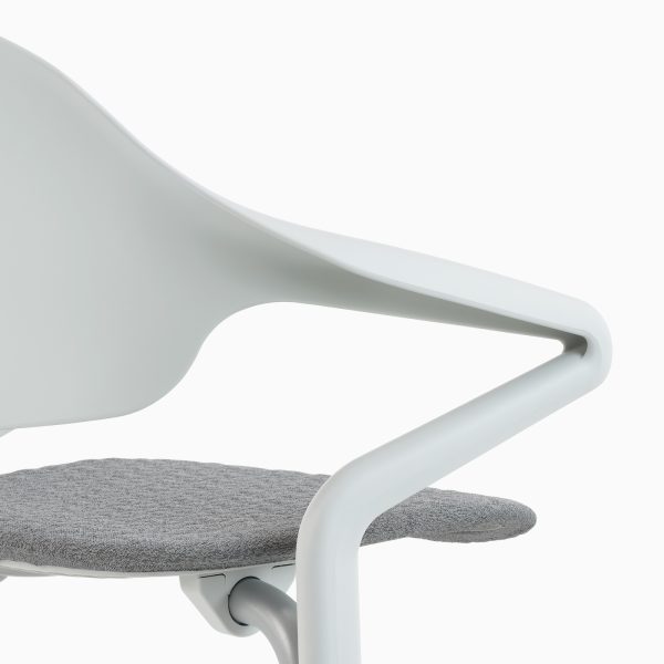 it_prd_ovw_fuld_nesting_chair_02.jpg.rendition.1600.1600